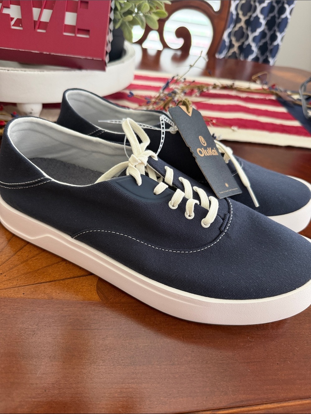 Olukai Tradewind Men's Navy Canvas Lace-Up Sneakers, Size 11.5, NWT - Picture 4 of 9